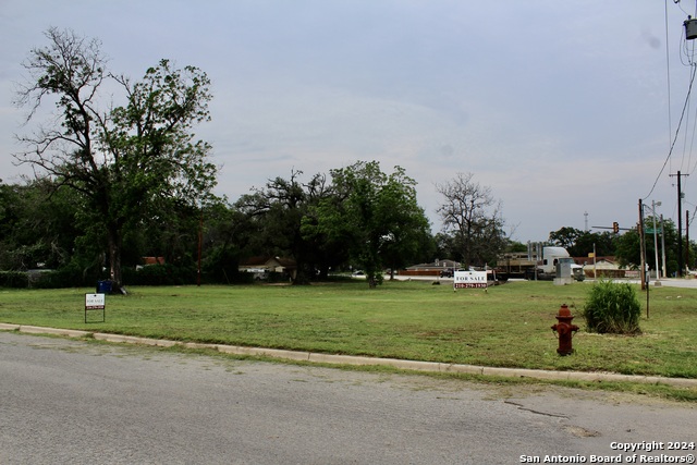 707 Commerce Property Photo 12