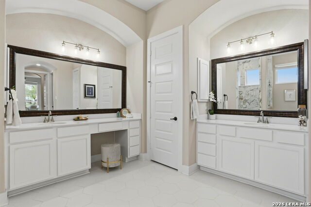 169 Storm Way Property Photo 9