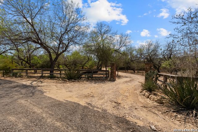 961 Pico Property Photo 34