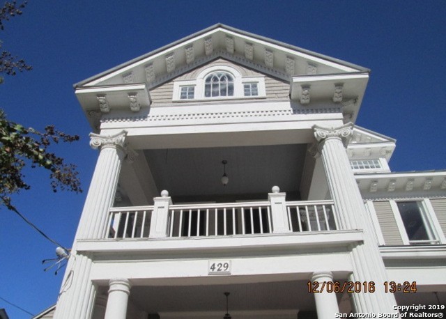 429 Mistletoe Property Photo 2