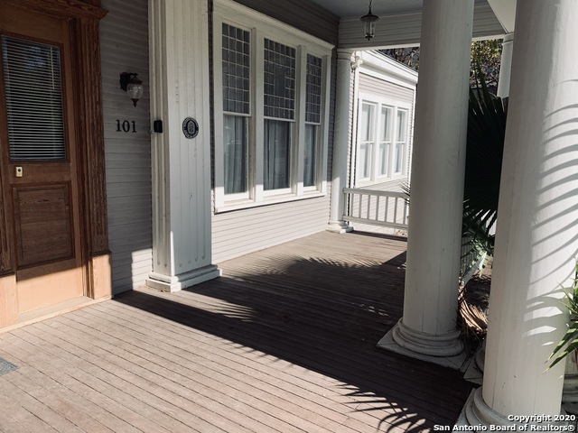 429 Mistletoe Property Photo 18