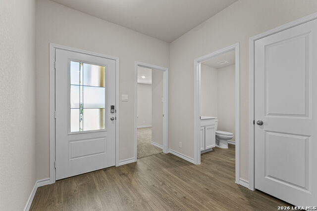 21018 Gravel Keep Property Photo 5