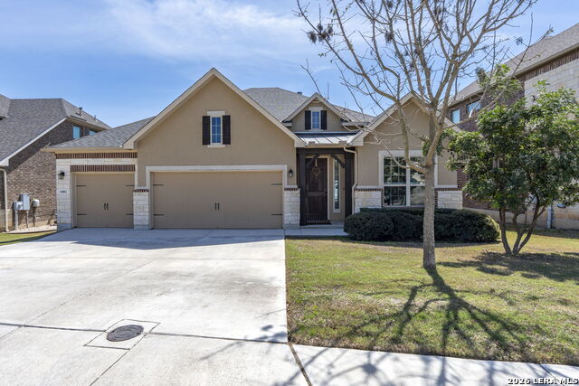 1082 Cedar Glen Dr Property Photo 2