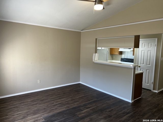 11610 Vance Jackson Property Photo 4