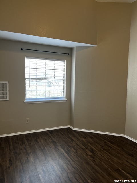 11610 Vance Jackson Property Photo 15