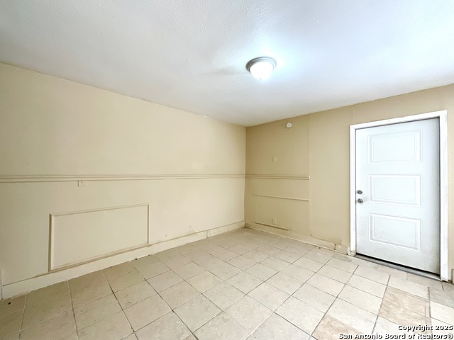 7042 Glen Mist Property Photo 7