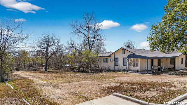 920 W Martin Luther King Property Photo 4
