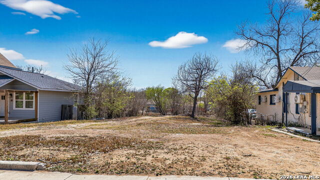 920 W Martin Luther King Property Photo 7