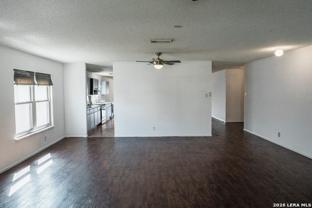879 Fillmore Property Photo 6