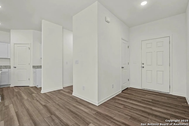 10161 Galineer Glen Property Photo 16