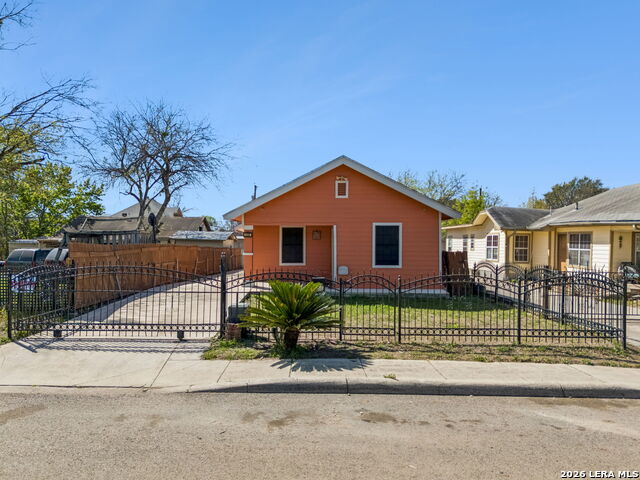 438 Rigsby Property Photo 1