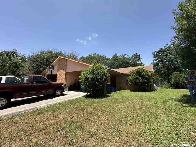 1525 Eichen Property Photo 1