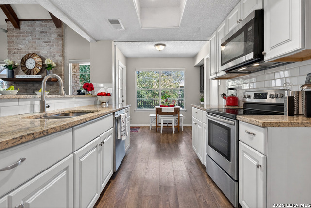 2019 Crooked Creek St Property Photo 17
