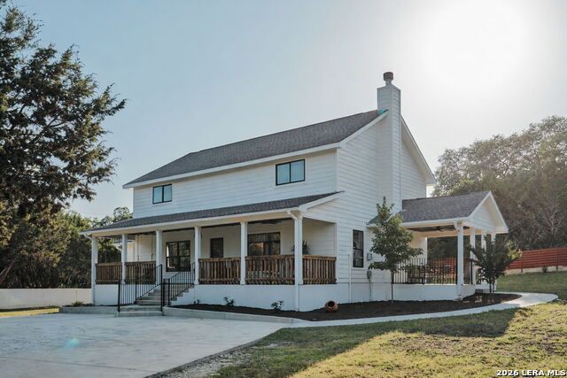 275 Stallion Springs Property Photo 1