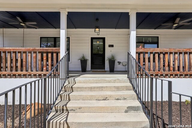 275 Stallion Springs Property Photo 5