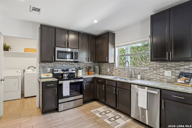 275 Stallion Springs Property Photo 16