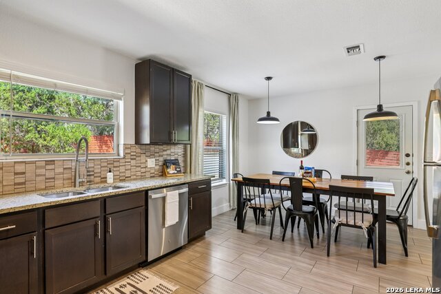 275 Stallion Springs Property Photo 18