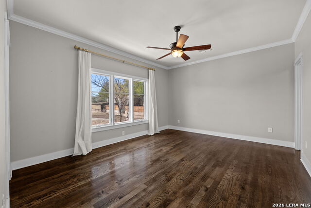 137 Katherine Property Photo 14