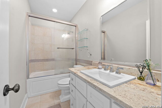 137 Katherine Property Photo 15