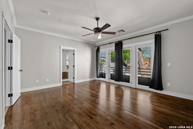 137 Katherine Property Photo 16