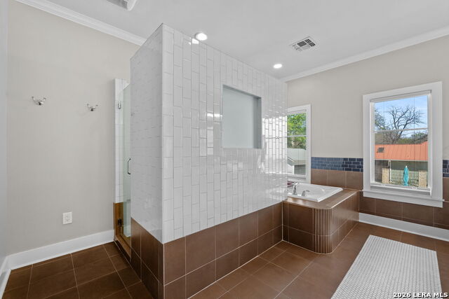 137 Katherine Property Photo 22