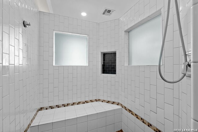 137 Katherine Property Photo 23