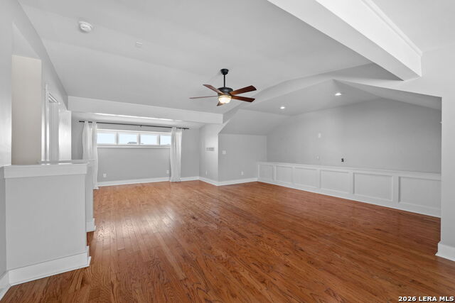 137 Katherine Property Photo 27