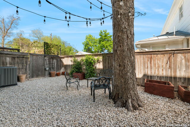 137 Katherine Property Photo 30