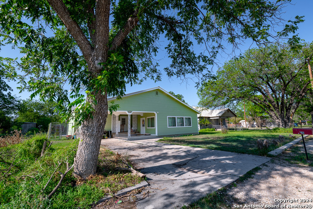 1510 Llano Property Photo 1