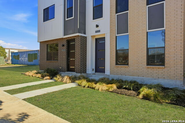 7924 Kennedy Hill Property Photo 7