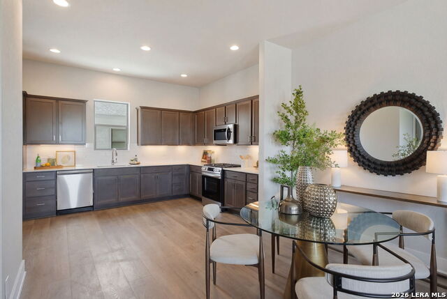 7924 Kennedy Hill Property Photo 18