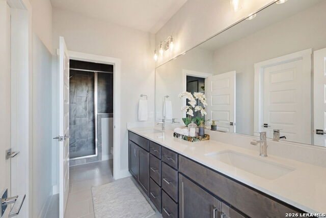 7924 Kennedy Hill Property Photo 31