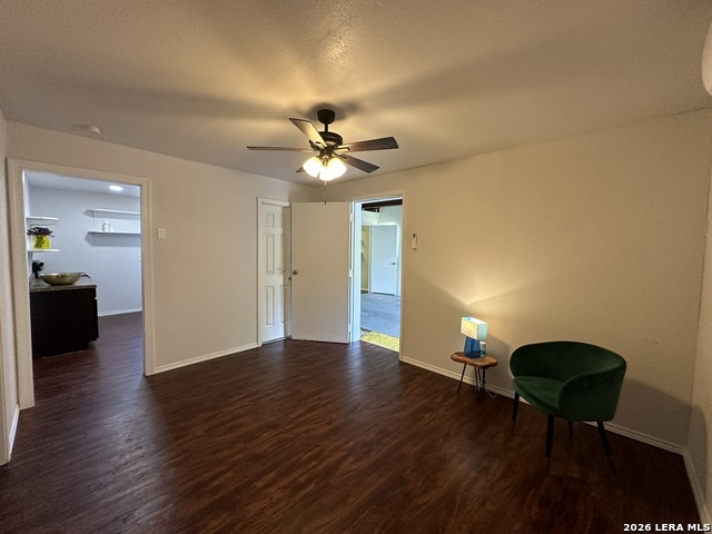 1619 Nolan Property Photo 5