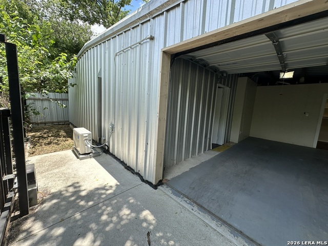 1619 Nolan Property Photo 17