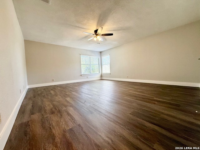 15802 Tampke Pl Property Photo 7