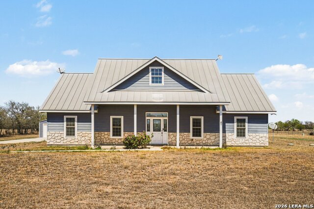 1005 County Road 678 Property Photo 1