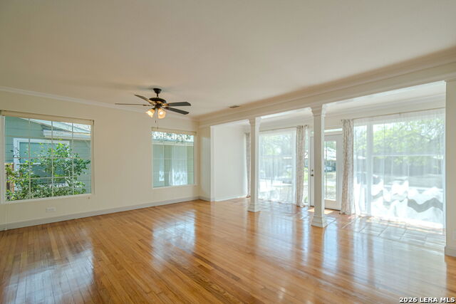 227 Devonshire Dr Property Photo 11