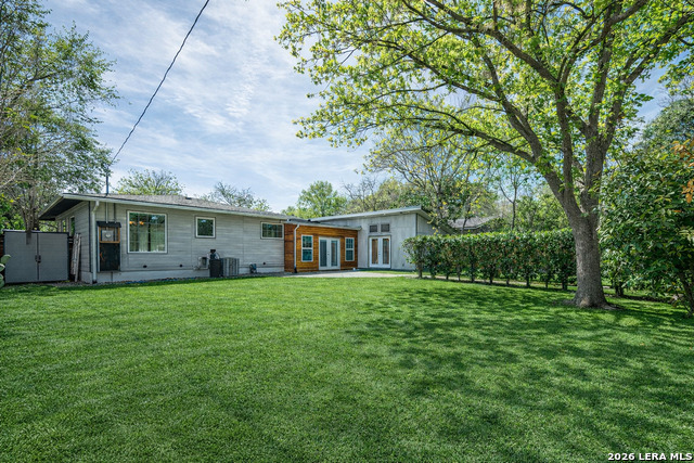 227 Devonshire Dr Property Photo 49