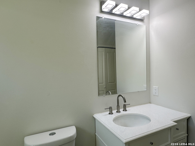 1722 Center St Property Photo 17