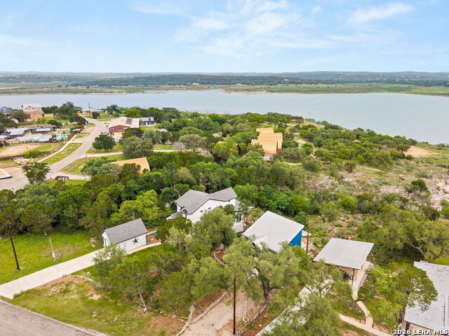 2135 Lakeview Property Photo 27