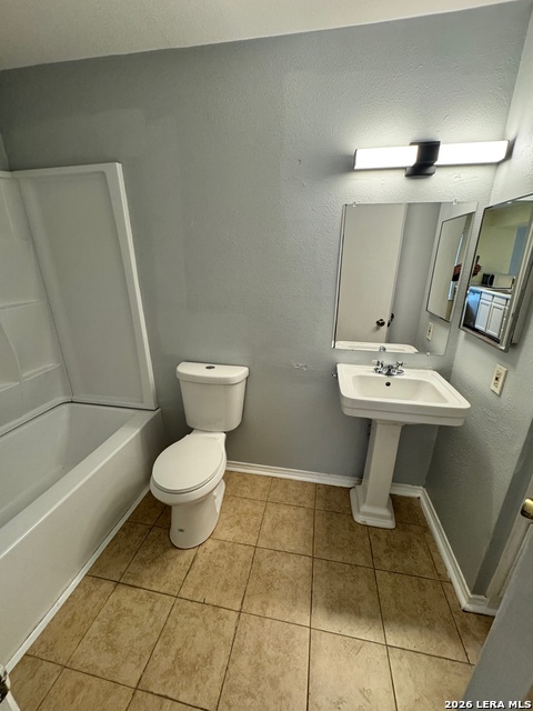 4949 Hamilton Wolfe Property Photo 18