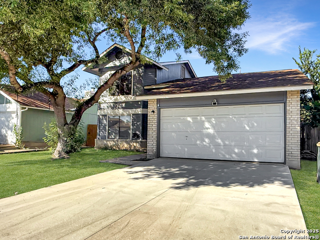 8426 Maple Ridge Property Photo 1