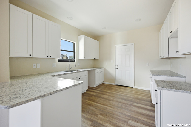 1515 Lamar Property Photo 9