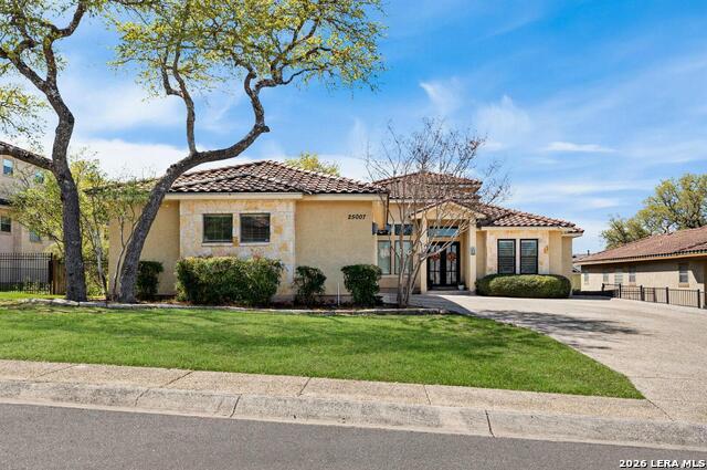 25007 Estancia Property Photo 1