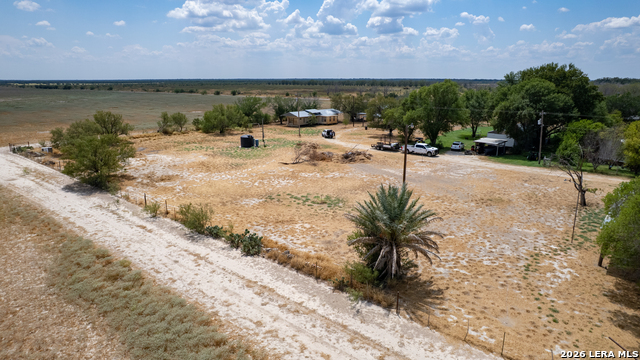 39 Jitterbug Property Photo 8