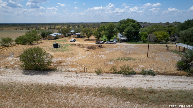 39 Jitterbug Property Photo 9