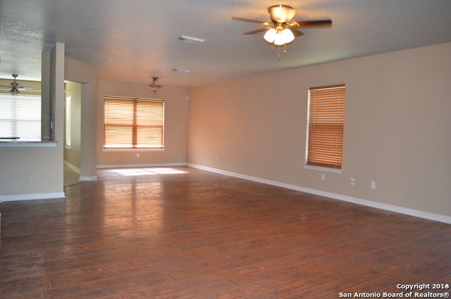 443 Bluegrass Creek Property Photo 3