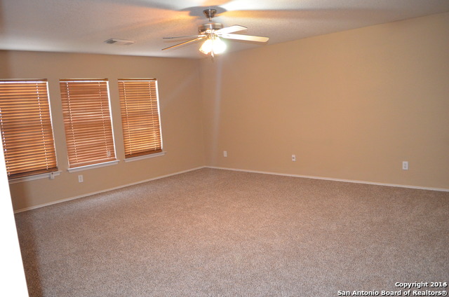 443 Bluegrass Creek Property Photo 9