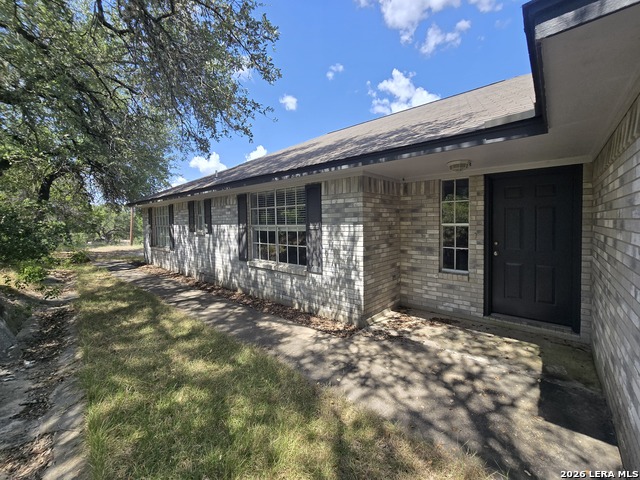 576 Gallagher Property Photo 6