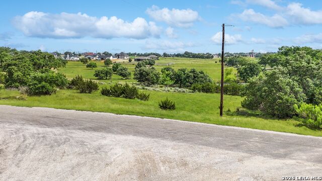 129 W Pat Dolan Property Photo 5